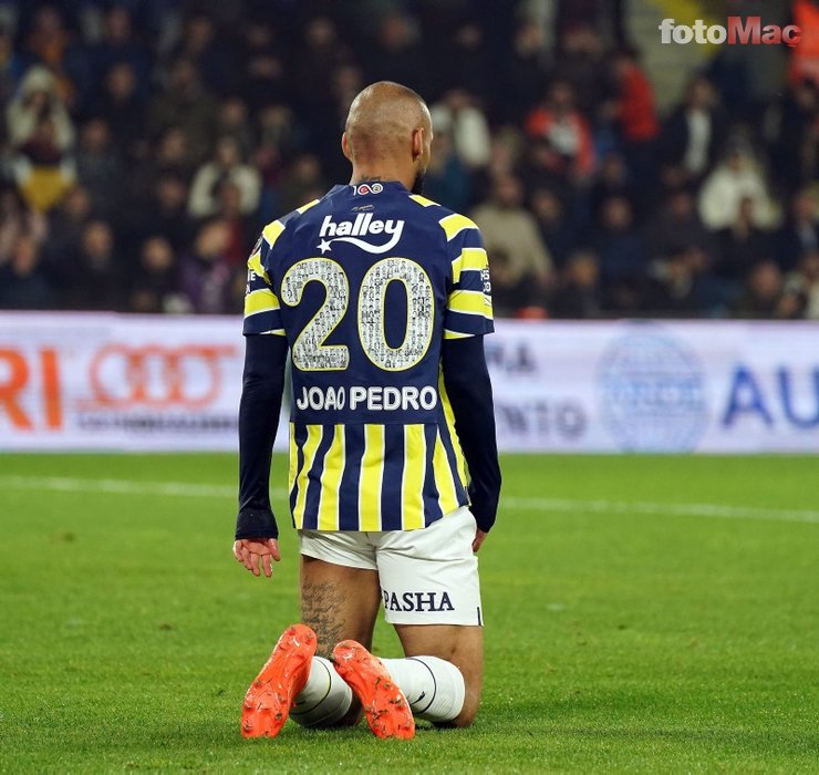 TRANSFER HABERİ | Pirlo'dan Fenerbahçe'nin yıldızına kanca!