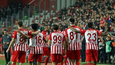 Antalyaspor 7 maç sonra galibiyetle tanıştı!