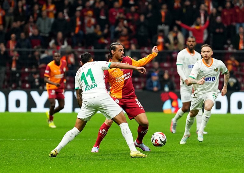 muhtemel-11-corendon-alanyaspor-galatasaray-maci-ne-zaman-saat-kacta-hangi-kanalda-1772537255423.jpg