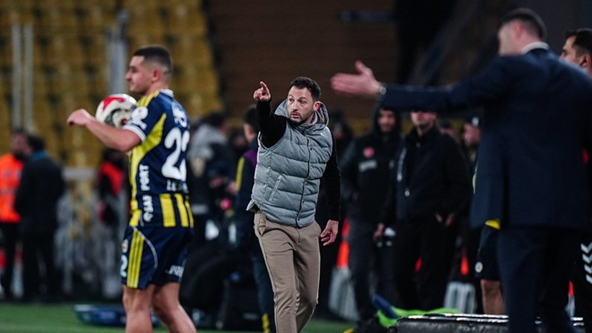 Ahmet Çakar'dan maç sonu Tedesco'ya sert eleştiri! Fenerbahçe'ye katkısı sıfır