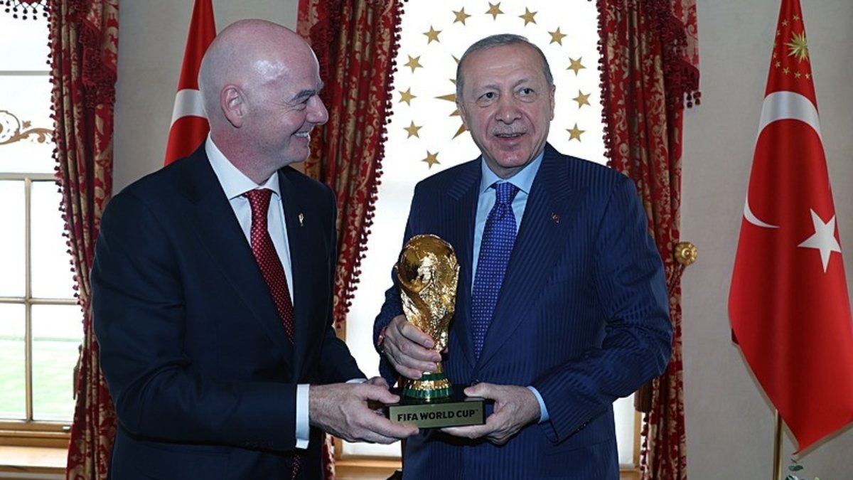 Başkan Recep Tayyip Erdoğan, FIFA Başkanı Infantino'yu kabul etti