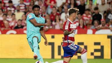 Granada 2-2 Barcelona (MAÇ SONUCU ÖZET)