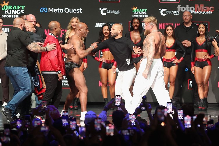 Mike Tyson'dan Jake Paul'a maç başlamadan tokat! Ortalık karıştı...