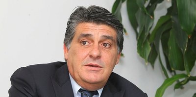 Transfere yeni üçlü