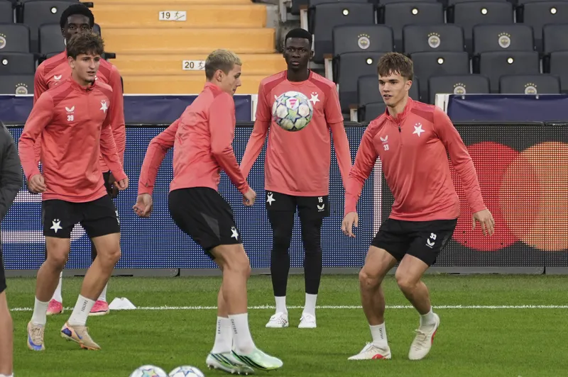 fenerbahce-slavia-prag-maci-ne-zaman-hangi-kanalda-1792473736042.jpg Fenerbahçe - Slavia Prag maçı ne zaman, hangi kanalda? - 2
