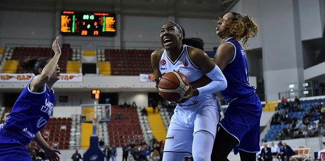 Akdeniz derbisi Çukurova'nın