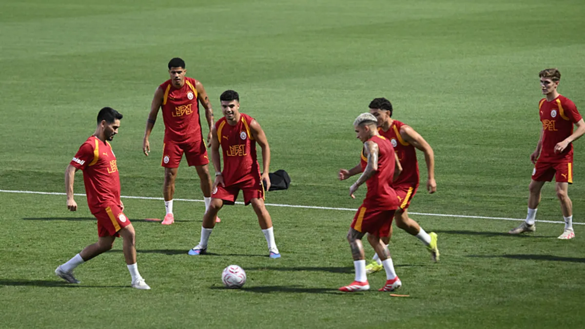 Galatasaray günü çift antrenmanla tamamladı