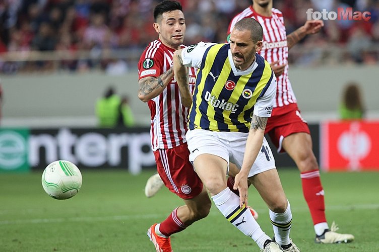 TRANSFER HABERLERİ: Fenerbahçe sil baştan! İsmail Kartal raporunu verdi...