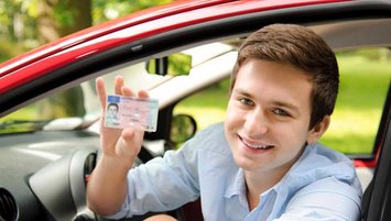 EHLİYET YENİLEME SON TARİH 2024