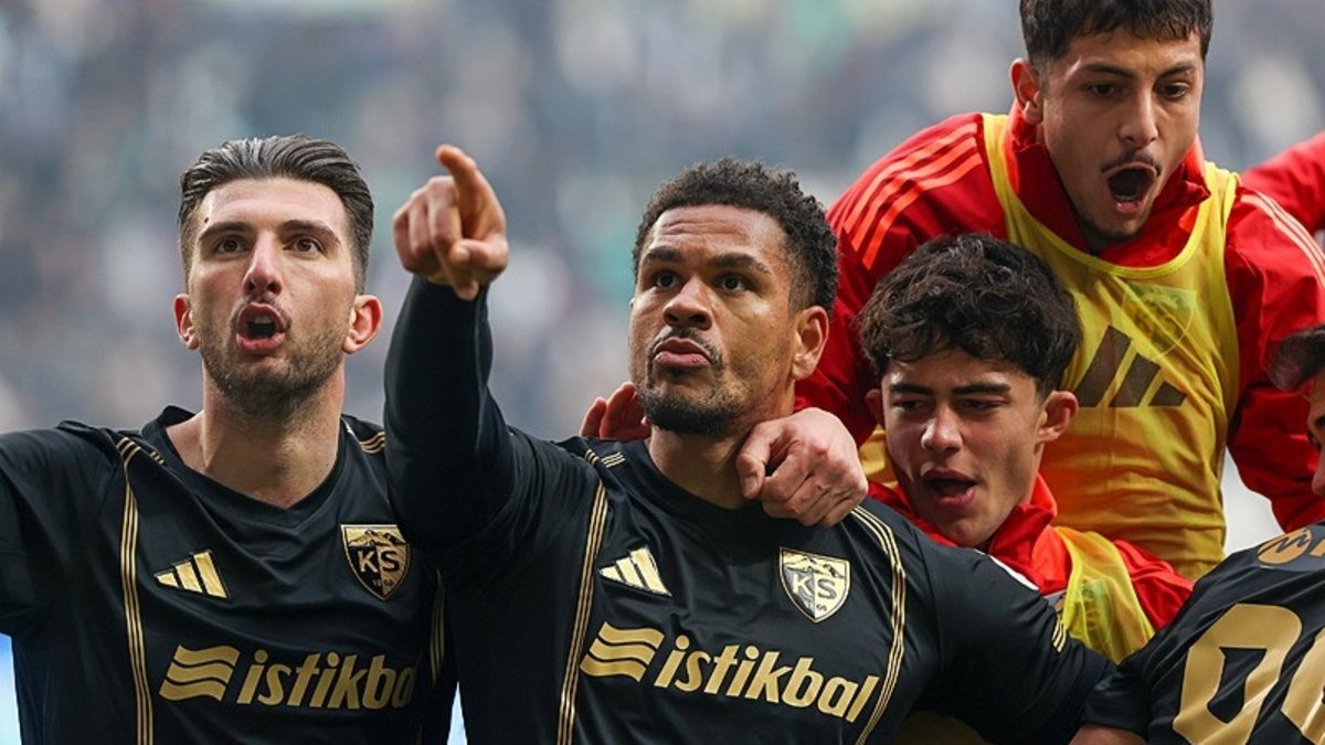 İkinci yarı için kamp Antalya'da