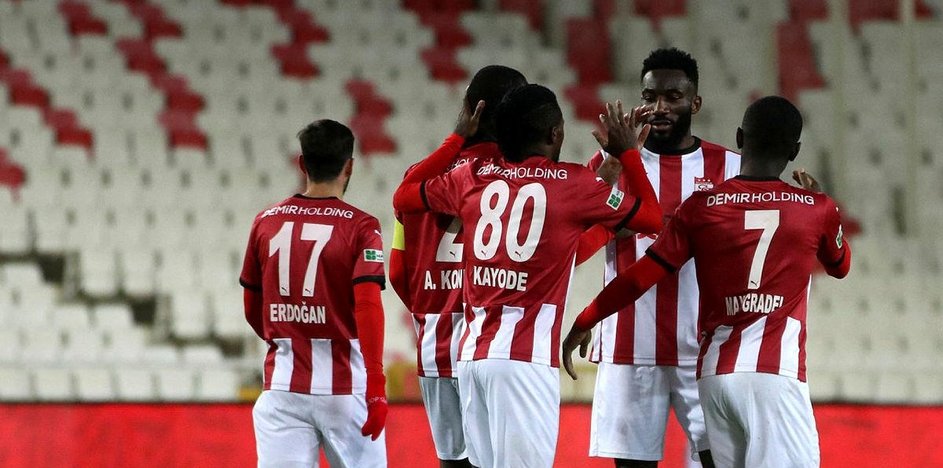 sivasspor 90 2 de turladi ziraat