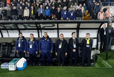 Rıdvan Dilmen patladı: Burası Fenerbahçe, pideci mi!