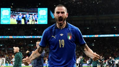 İtalya İspanya maçında güvenlik görevlisi Leonardo Bonucci'yi tanımadı!