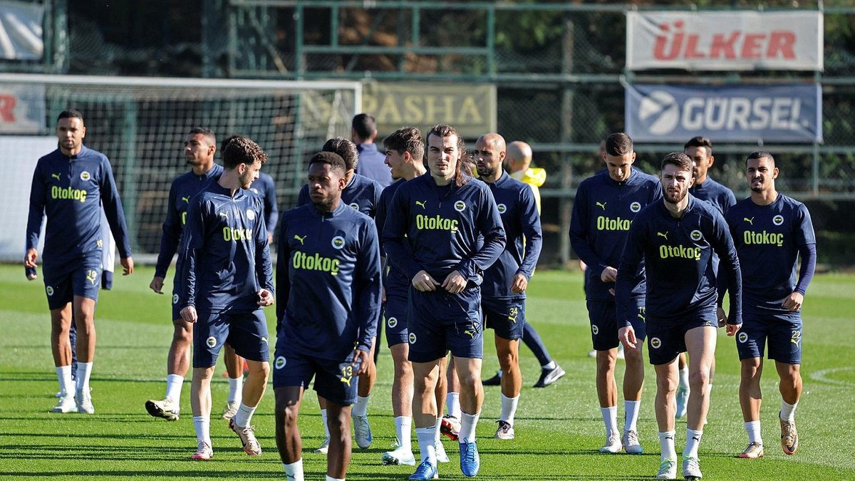 Fenerbahçe Manchester United maçına hazır