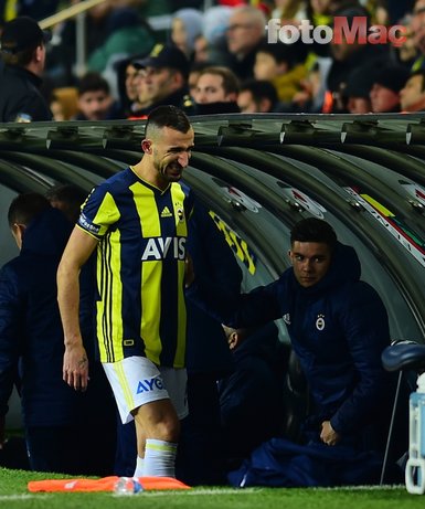 Fenerbahçe’de Mehmet Topal’ın yerine Hırvat yıldız!