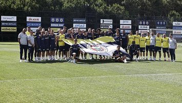 F.Bahçeliler günü kutlandı