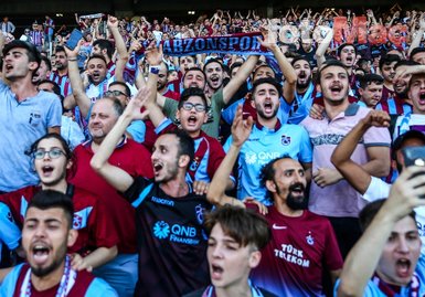 Trabzonspor - Cagliari maçından görüntüler