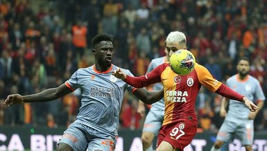 MAÇ SONUCU Galatasaray 0-1 Medipol Başakşehir
