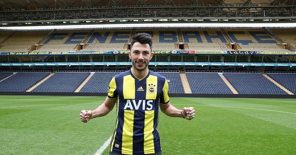 Fenerbahce Ve Galatasaray A Uefa Soku Son Dakika Fenerbahce Haberleri Fotograflari Fotomac