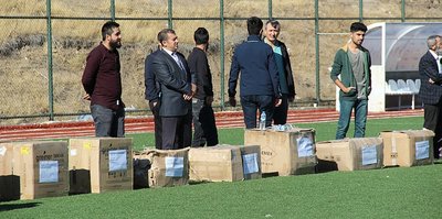 Elazığ'da amatör kulüplere malzeme yardımı