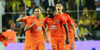 Başakşehir 2 futbolcuyla yollarını ayırıyor