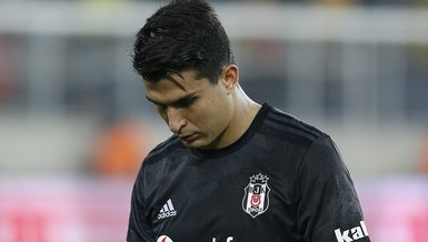 Beşiktaş Giresunspor maçında 10 kişi kaldı! Necip Uysal kırmızı kart gördü