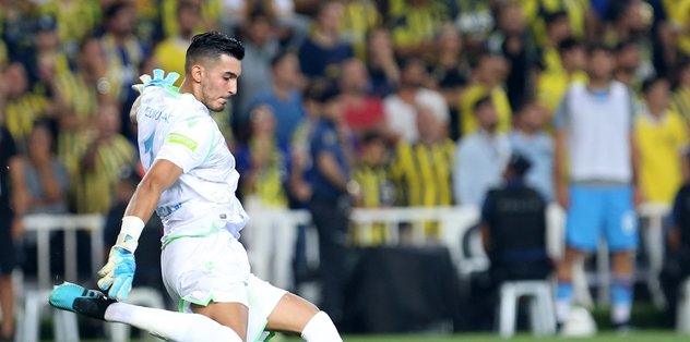 Uğurcan Çakır'dan sözleşme paylaşımı: Çok mutluyum