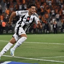 İngilizler Mustafa Hekimoğlu’nun peşinde!