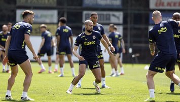 Amrabat hazır kıta