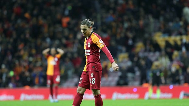 Galatasaraylı Taylan Antalyalı'dan örnek davranış! #