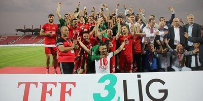 Bayrampaşaspor 2. Lig'e yükseldi! TFF 3. Lig Play-Off Finali: Düzcespor: 2 - Bayrampaşa: 3