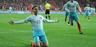 Emre Mor sosyal medyayı salladı!