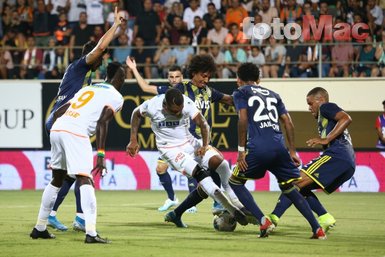 Alanyaspor-Fenerbahçe maçında kural hatası var mı?