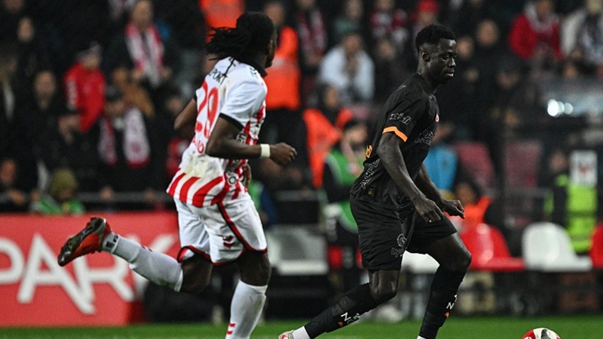 Sanchez’e uyarı