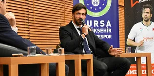 Şampiyon ‘kaptan’ gençlerle buluştu