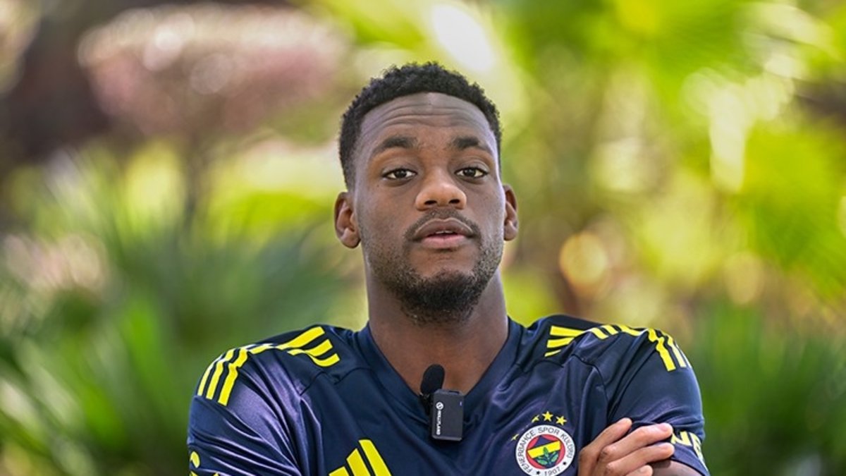 Galatasaray-Fenerbahçe derbisi sonrası Jhon Duran'ın yorumu tepki topladı!