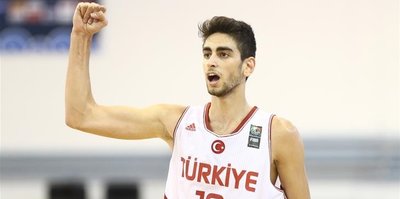 NBA'e bir Türk daha