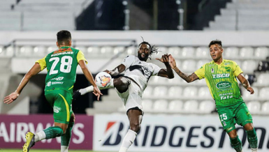 Adebayor Yine Kulupsuz Kaldi Son Dakika Super Lig Haberleri Fotomac