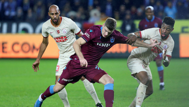 Derbilerde geride kaldı