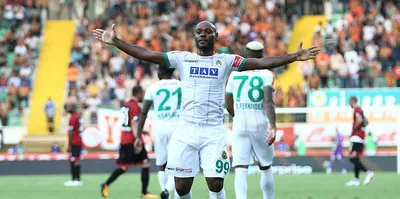 VAGNER LOVE BOMBASI