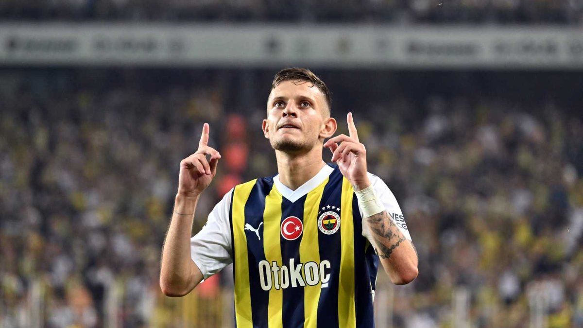 TRANSFER HABERİ | Fenerbahçe'de Sebastian Szymanski'ye talip var! TRANSFER HABERİ | Fenerbahçe'de Sebastian Szymanski'ye talip var!