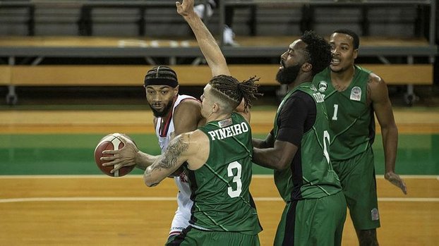 Avrupa’da Türkler sahne alıyor