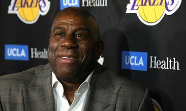 Lakers'ın başkanı Magic Johnson istifa etti