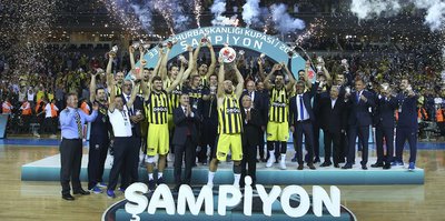 ŞAMPİYON FENERBAHÇE