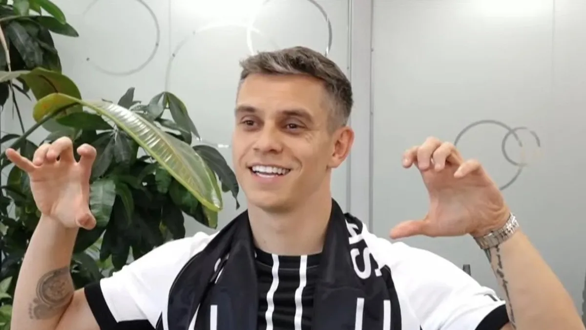 Beşiktaş'ın yeni transferi Trossard İstanbul'da!
