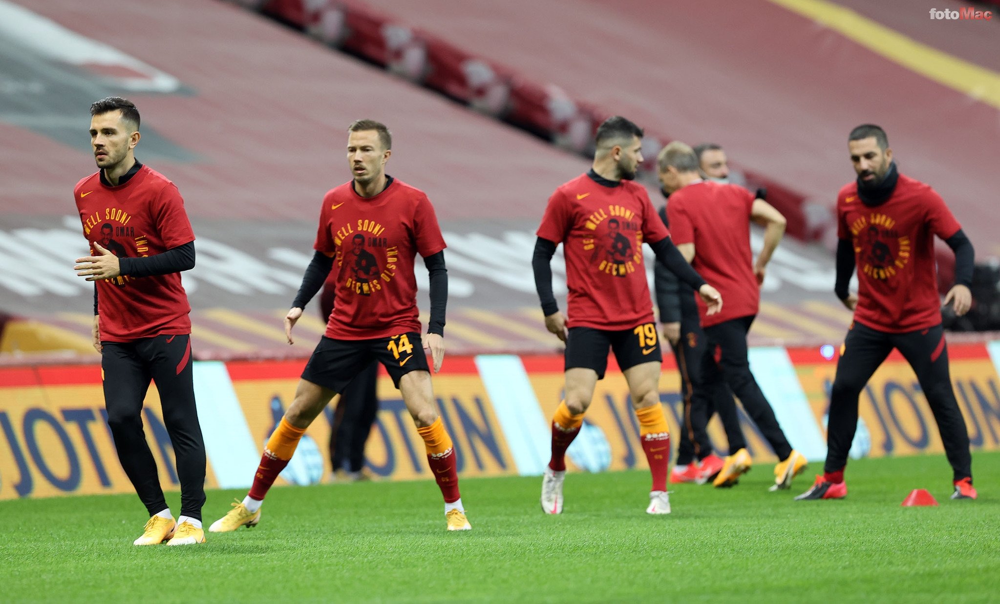 Galatasaray - Antalyaspor maçı öncesinde Omar Elabdellaoui unutulmadı