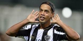 Beşiktaş in talks for Ronaldinho move
