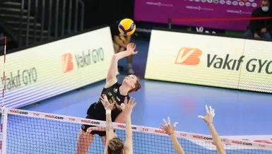 Lider VakıfBank'tan 28. galibiyet!