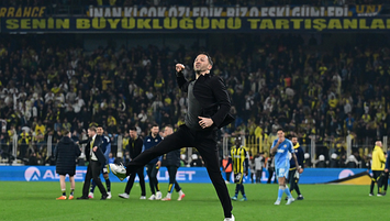 Tedesco rekor pesinde