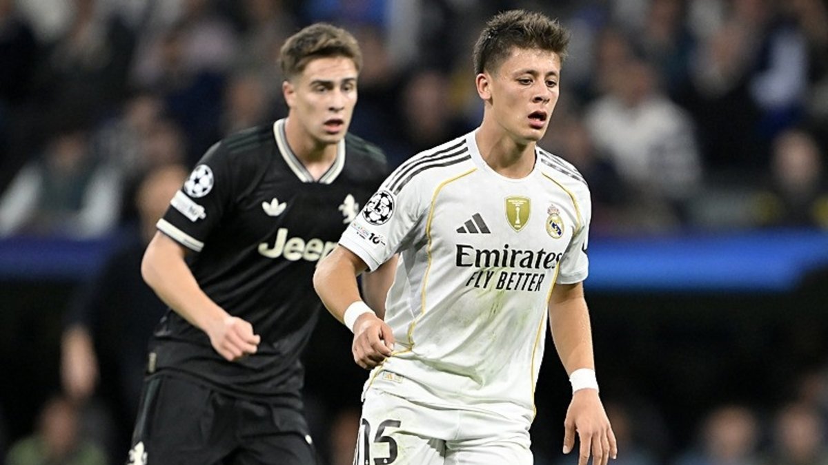 Real Madrid 1-0 Juventus (MAÇ SONUCU ÖZET) Devler Ligi'nde Türk düellosu! Real Madrid 1-0 Juventus (MAÇ SONUCU ÖZET) Devler Ligi'nde Türk düellosu!